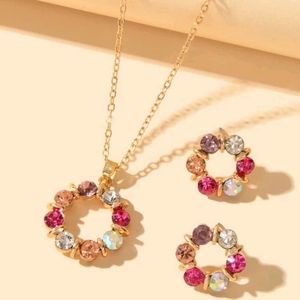 3pcs Exquisite Colorful Cubic Zirconia Circle Flower Pendant Necklace